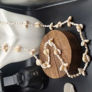 N3003 dainty‎ tropic necklace Hawaiian imported shell natural earthy